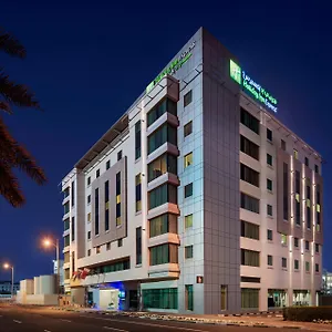 Hotel Express Dubai, Jumeirah By Ihg, Dubaj
